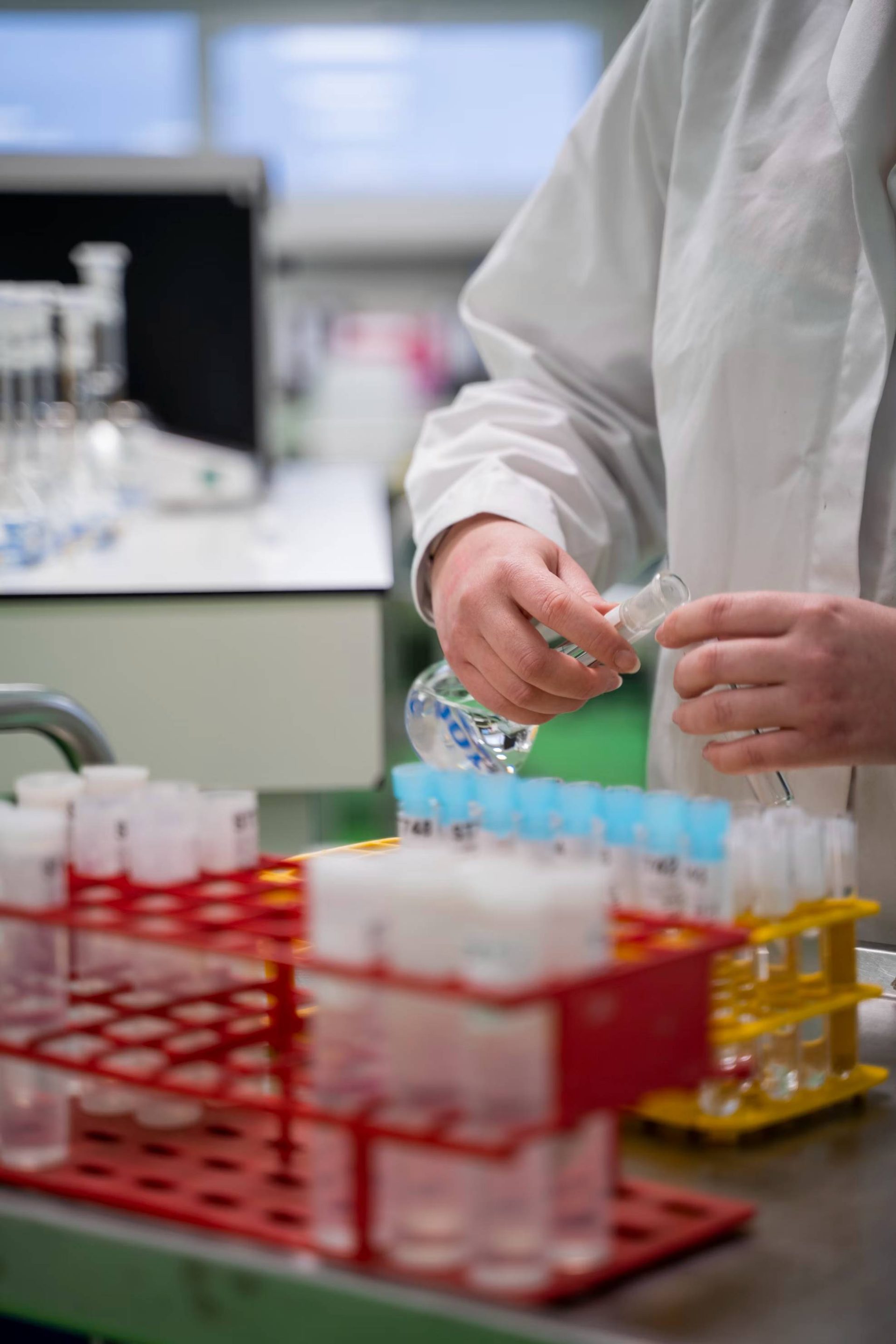 Labor im Chemielabor durchführen